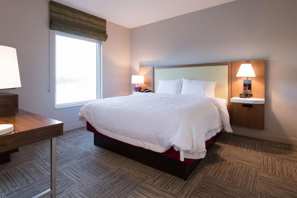 Hampton Inn By Hilton & Suites Fayetteville, Nc Image 11