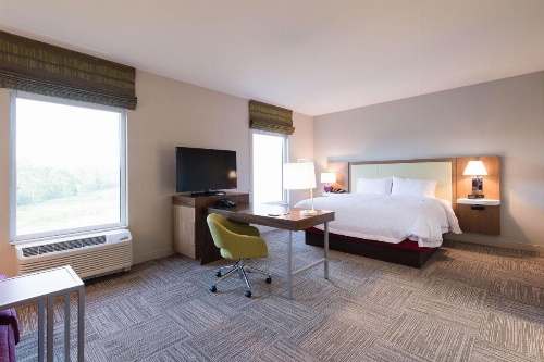 Hampton Inn By Hilton & Suites Fayetteville, Nc image 13