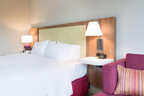 Hampton Inn By Hilton & Suites Fayetteville, Nc image 26