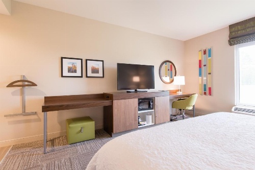 Hampton Inn By Hilton & Suites Fayetteville, Nc image 5