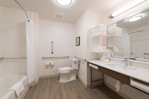Hampton Inn By Hilton & Suites Fayetteville, Nc image 6